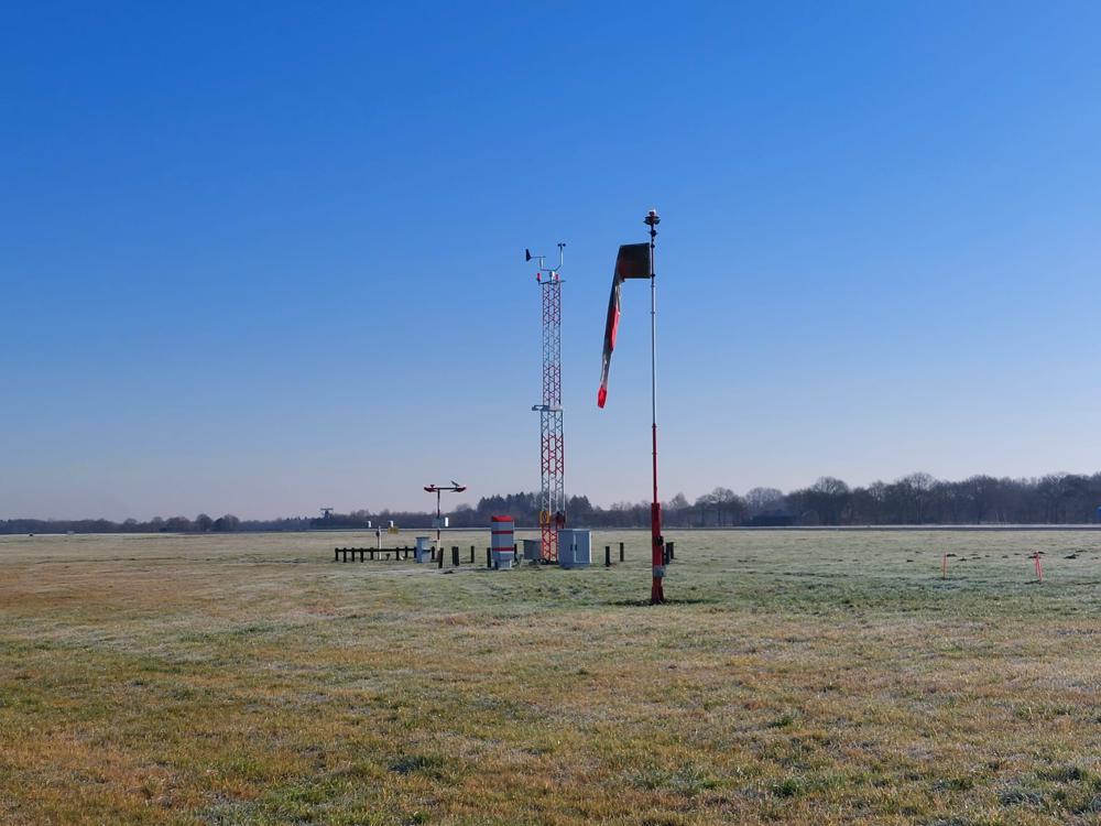 Nauwelijks wind op meetstation Eelde (archieffoto, Wiendeld Visser)