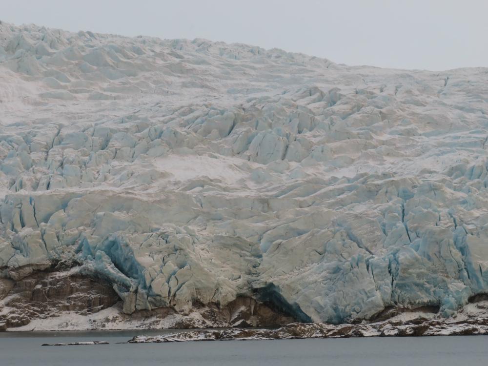 Leander de Wit Pyramiden Svalbard2.jpg