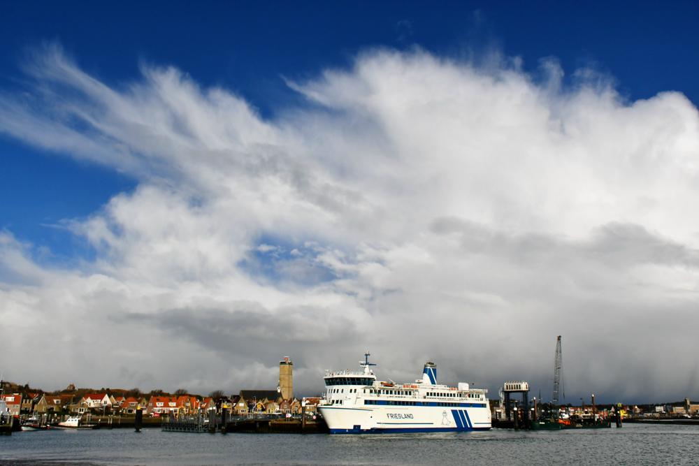 Buienwolk boven de Noordzee (Sytse Schoustra, Terschelling)