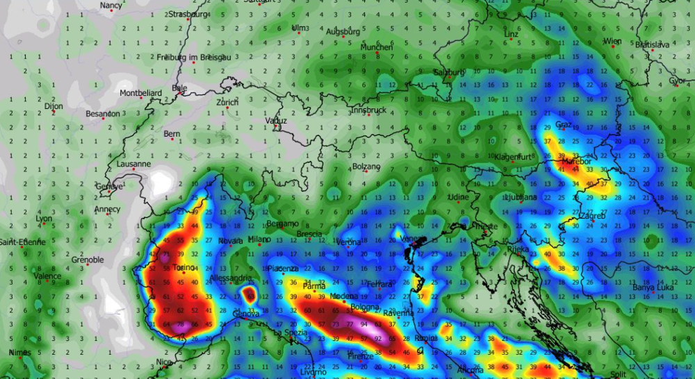 Neerlsagsommen tot de jaarswisseling: Vooral aan de zuidkant van de Alpen valt de meeste neerslag, op hoogte is dat uiteraard sneeuw.