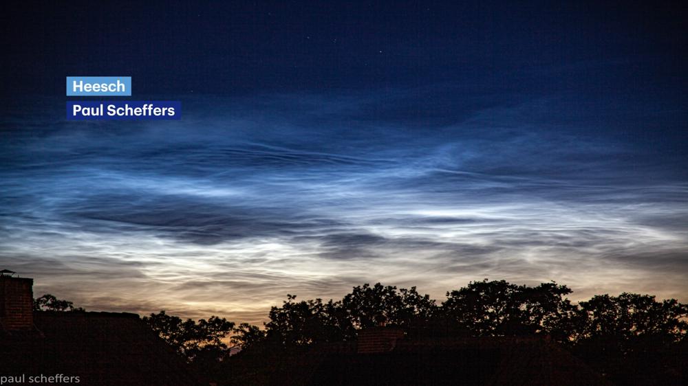 Weerfoto 8 - Lichtende nachtwolken.jpg