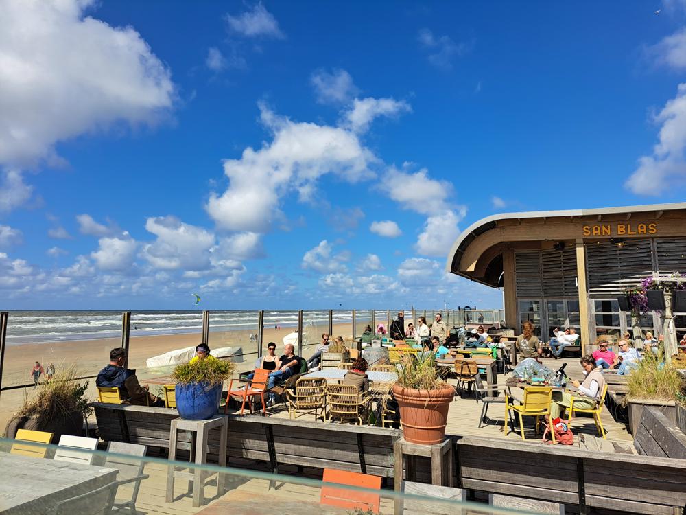 Nederland maakt zich op voor een paar drogere, zonnigere en iets warmere dagen. (Foto: Bloemendaal. 	Yvonne Raphael)