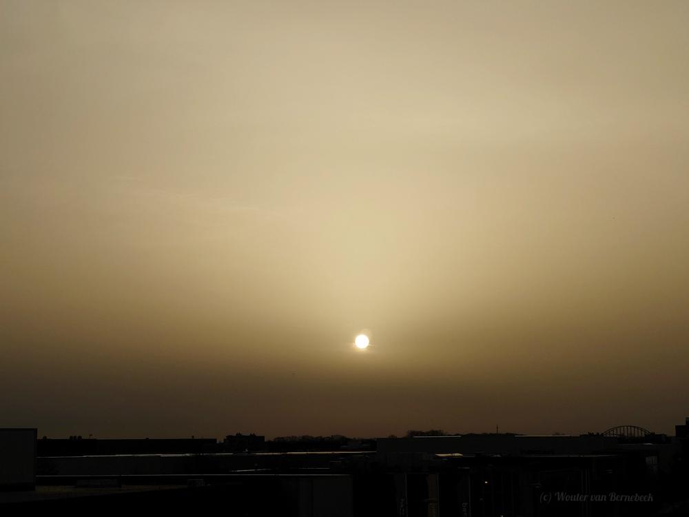 Uiteindelijk lukte het de zon door te breken. (Bron: Wouter van Bernebeek, Houten)