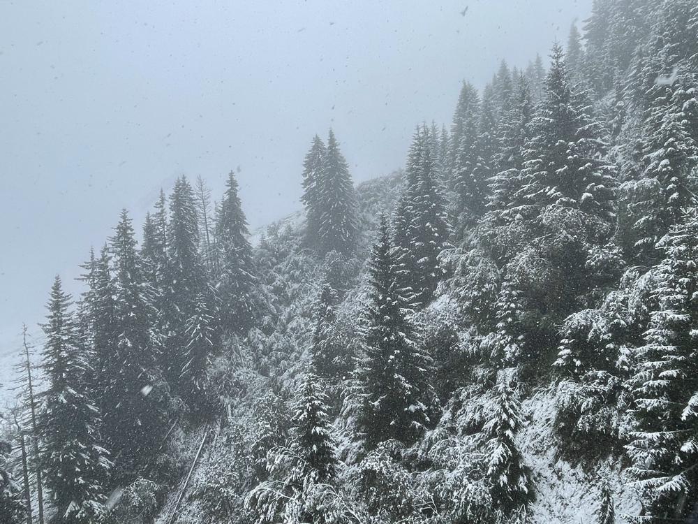 Zomervakantie in de Alpen, lijkt te veranderen in wintersport. (Bron: Zoran Diepstraten; Saalbach Hinterglemm, Oostenrijk