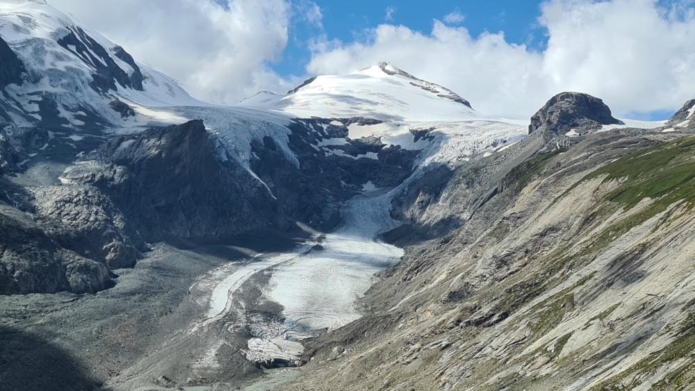 Forse afname van gletsjerijs in 2022 en 2023 (foto: Eric Kromhout)